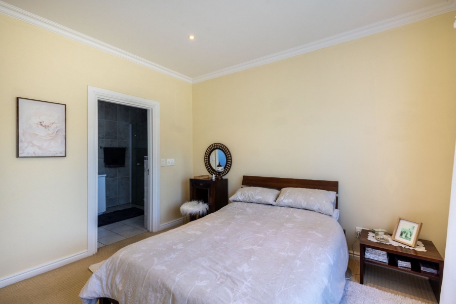 2 Bedroom Property for Sale in Whale Rock Gardens Western Cape